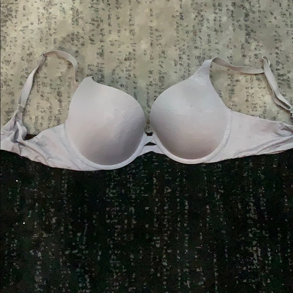 PINK Victoria's Secret Other - Victoria’s Secret Bra!